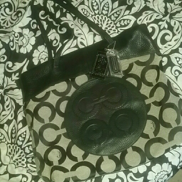 Two authentic coach totes bundle