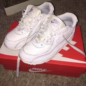 White Nike air maxes
