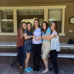 Meet your Posher, Hannah