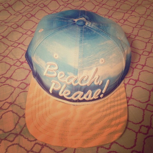 Beachy SnapBack hat