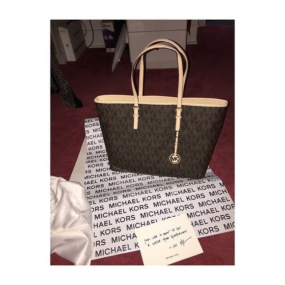 Michael Kors Jet Set Tote