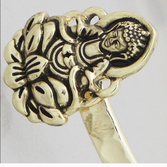 Buddha cuff gold bracelet - Picture 3 of 3