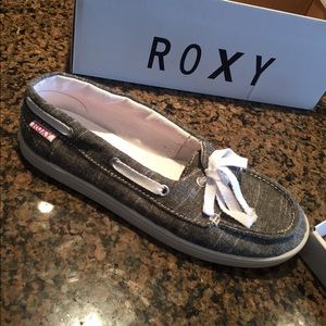 Roxy sneakers