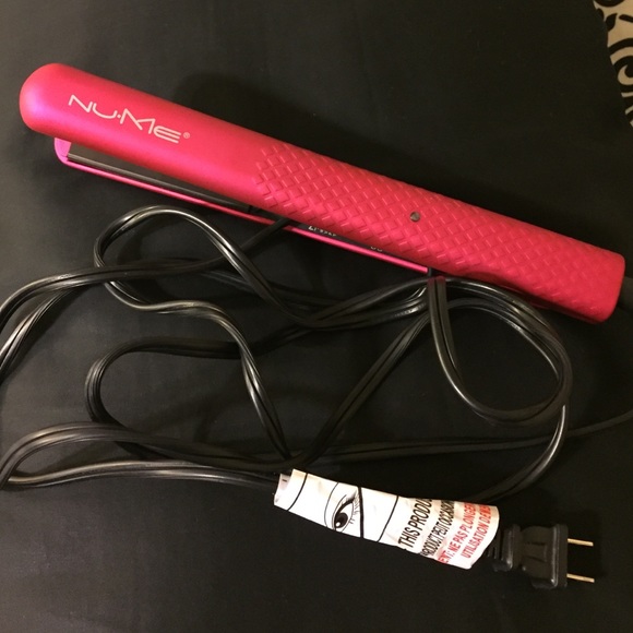 NUME Hair Straightener