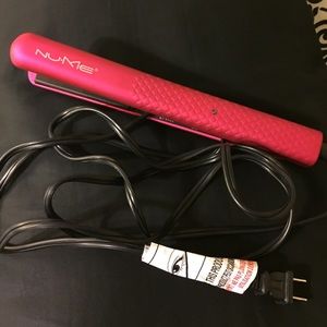 NUME Hair Straightener