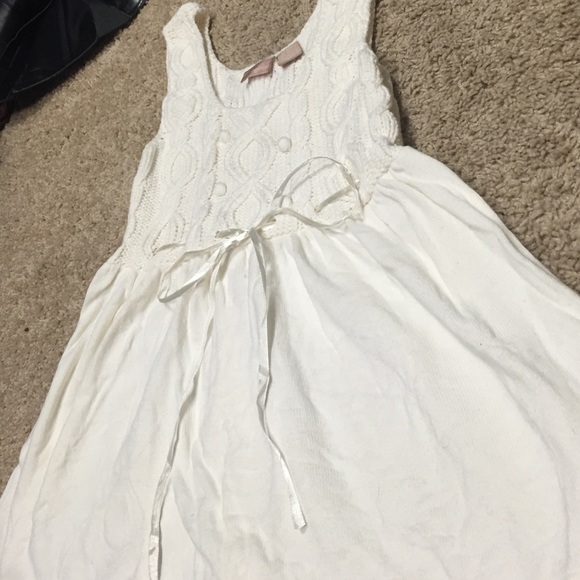 Daytrip ivory sweater from buckle women's medium. - Picture 3 of 4