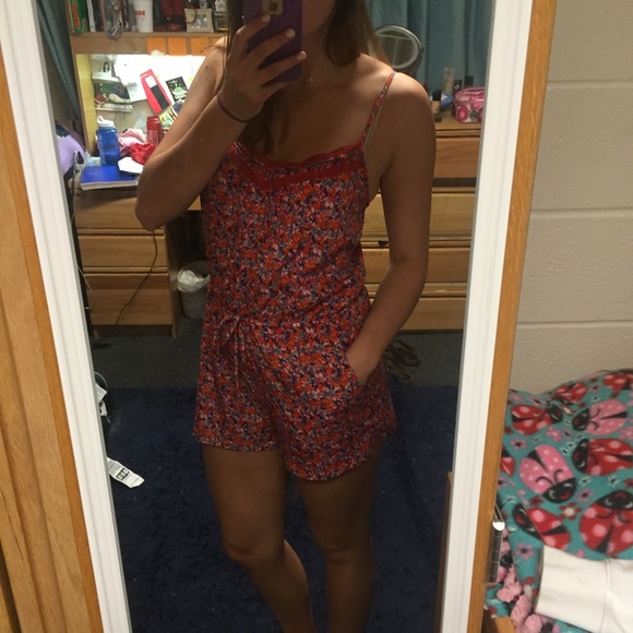 Romper - Picture 4 of 4