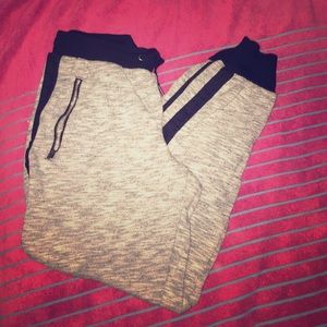 Converse One Star sweats