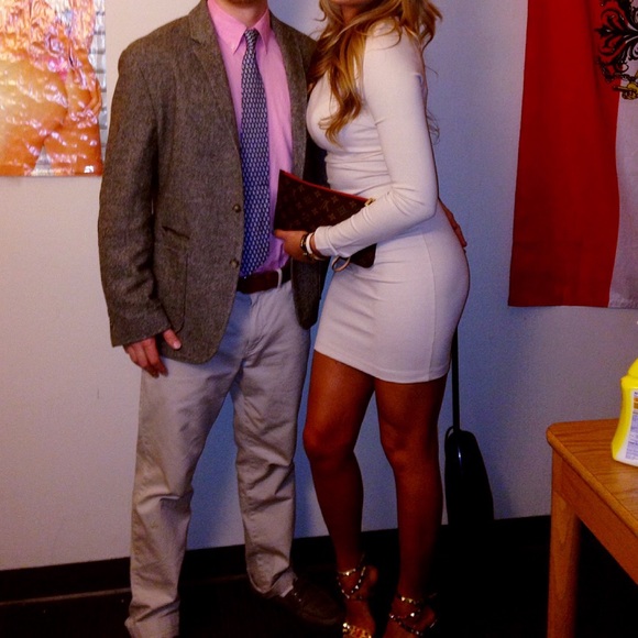 Dress - Picture 1 of 1