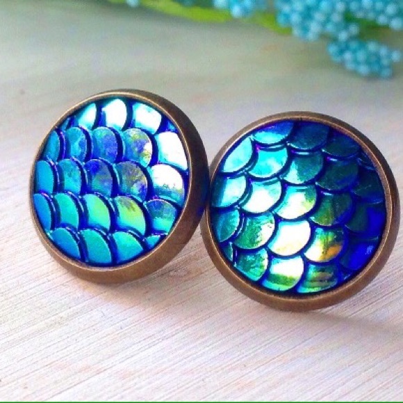 Abbie's Anchor Jewelry - Mermaid  scale stud earrings