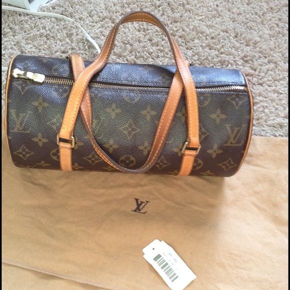 Louis Vuitton Handbags - Louis Vuitton Papillon 26 Handbag Purse