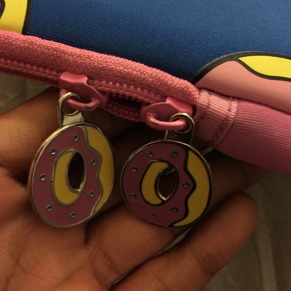Odd future donut laptop case - Picture 2 of 3