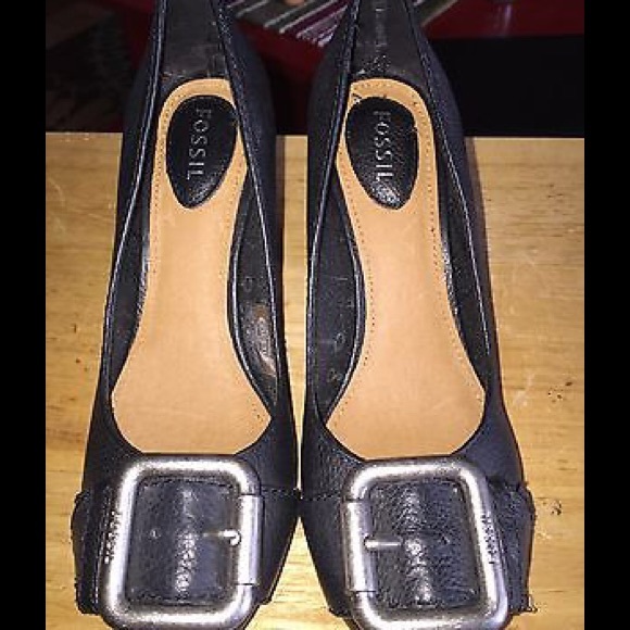 Fossil Heels