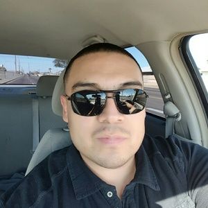 Meet your Posher, Jose