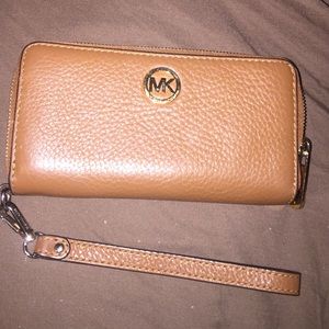 Michael Kors Wristlet