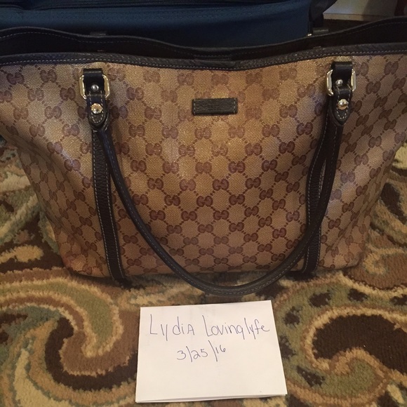 😍flash sale 😍Medium auth Gucci crystal Joy