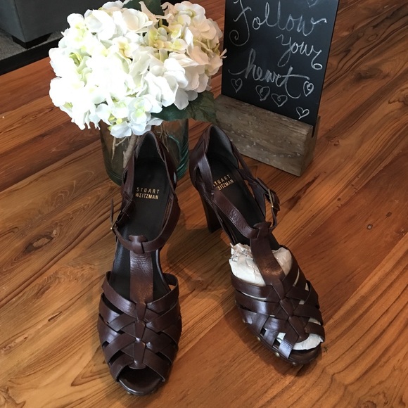 STUART WEITZMAN leather t-strap heels - Picture 1 of 4