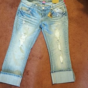 BNWT capri jeans