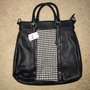 ⭐️SALE WAS $13⭐️Houndstooth leather purse