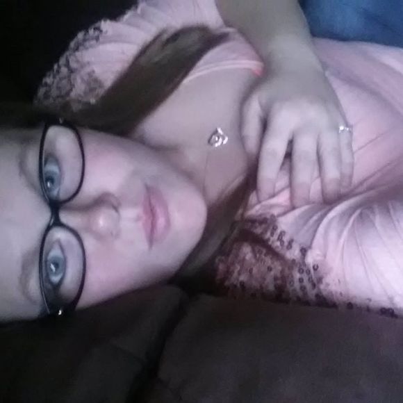 Meet your Posher, Krystal - Picture 1 of 1