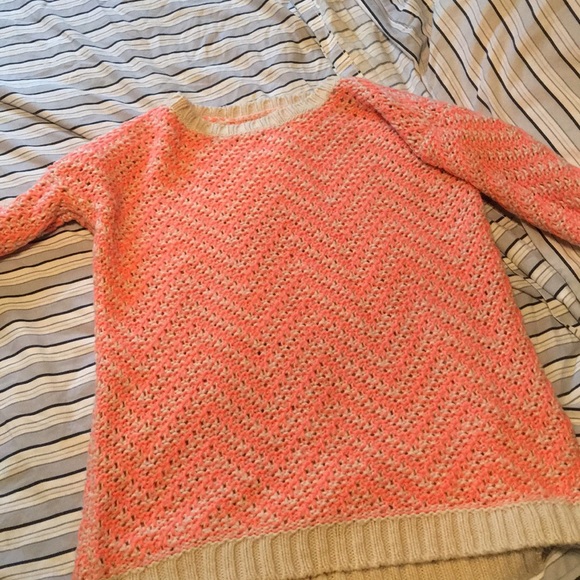 Sweater - Picture 3 of 4