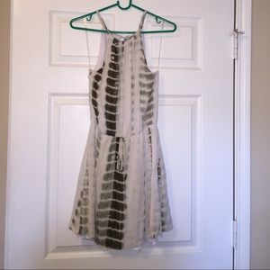 Halter neck dress ties in the back FINAL PRICE
