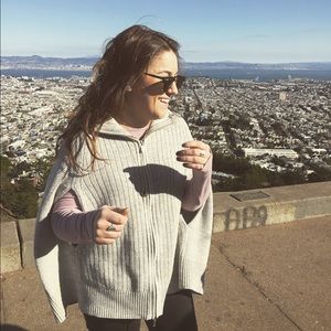 Meet your Posher, Ali