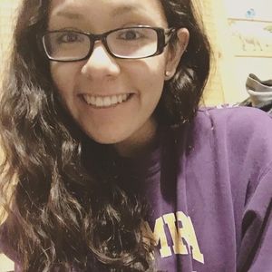 Meet your Posher, Esther