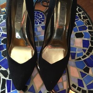 Jennifer Lopez black heels