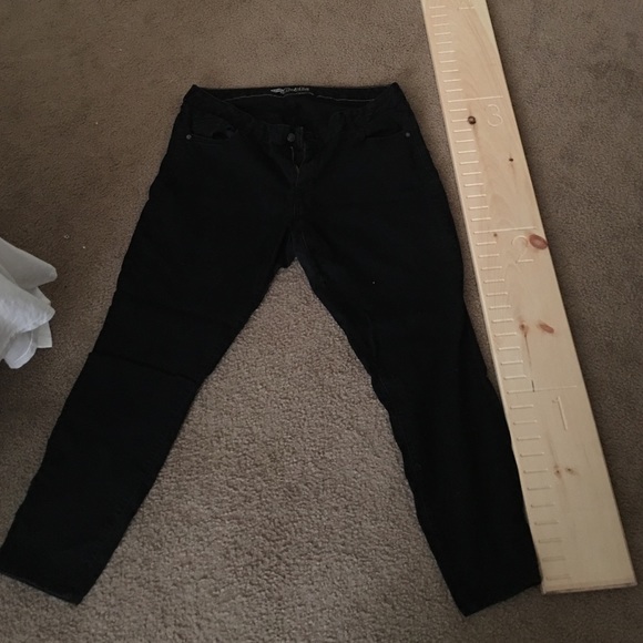 Old navy rockstar jeans 2 pairs