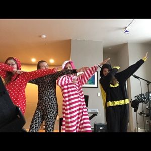 Meet your Posher, Casey