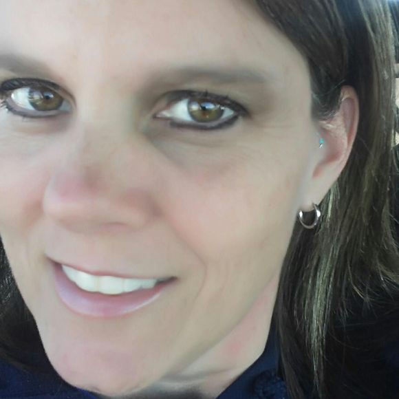 Meet your Posher, Wendi