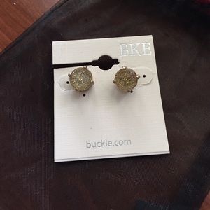 Gold sparkly earrings