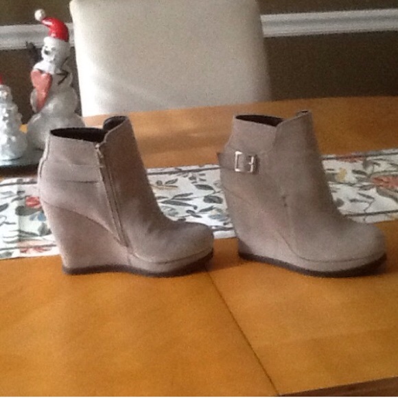 Dolce vita booties