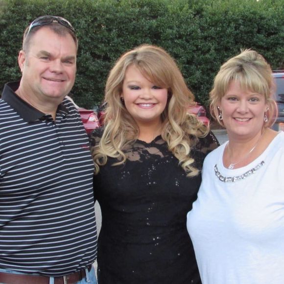 Meet your Posher, Tayler - Picture 1 of 1