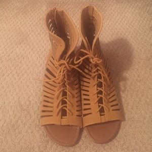 Tan gladiator sandals