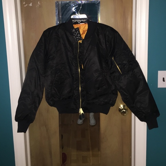 Women's bomber jacket