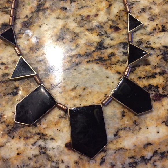 Statement necklace - Picture 2 of 2
