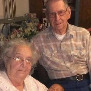 Meet your Posher, Deena