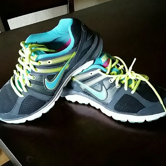 Us7 - Picture 1 of 1