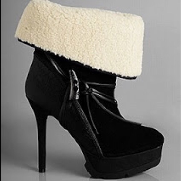 NWT Koolaburra high heeled suede booties
