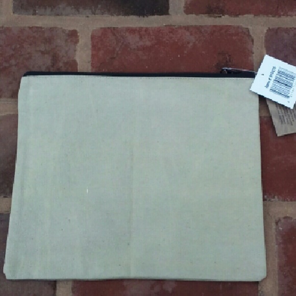 ❌SOLD OUT❌ Vintage Style Travel Bag - Picture 3 of 3