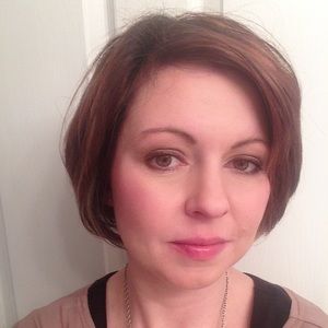 Meet your Posher, Leigh