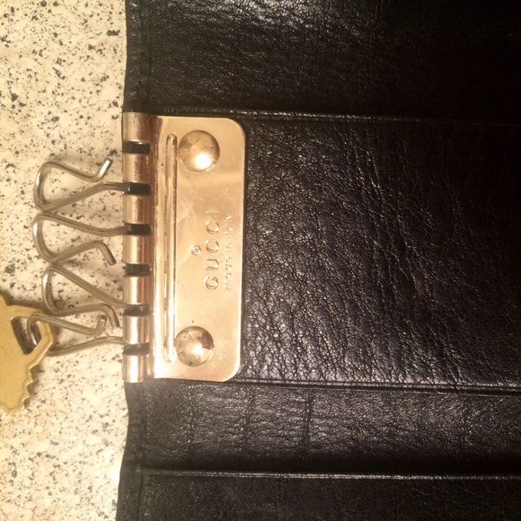Gucci Leather Key Holder - Picture 2 of 4