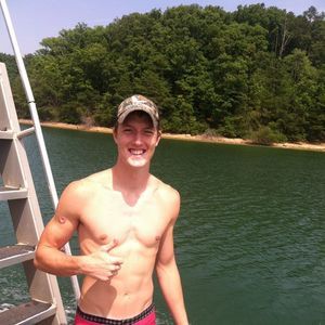 Meet your Posher, Travis