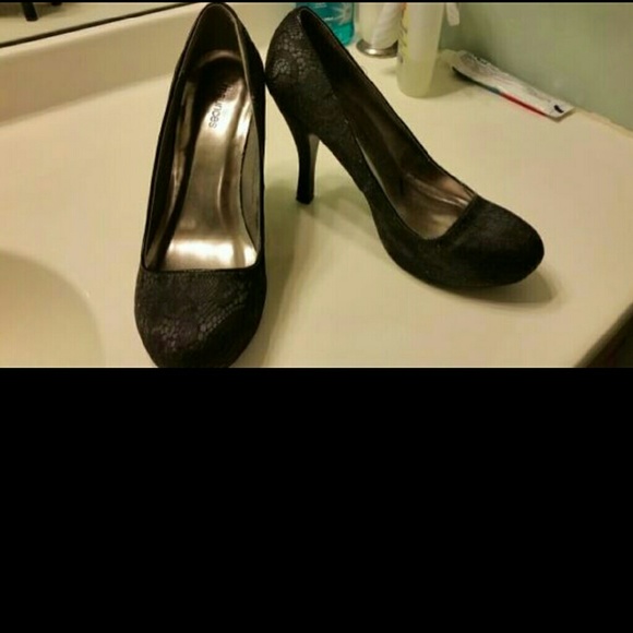 Maurices black heels