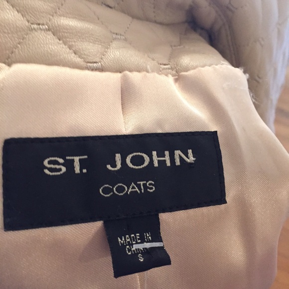 ❗️SALE❗️St. John quilted leather jacket - Picture 4 of 4