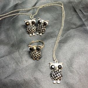 Set of silver owls ☺️