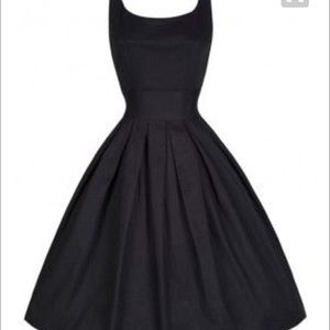 LOOKING FOR THIS DRESS