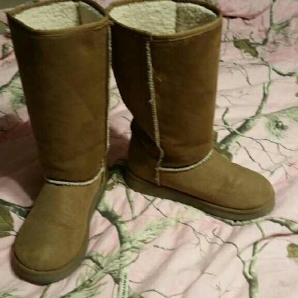 Winter boots